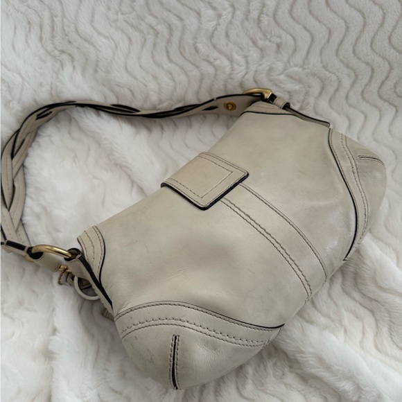 Vintage Leather Coach SoHo mini Bag - Picture 3 of 4